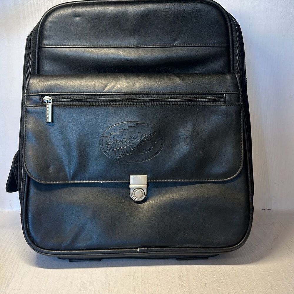 Leeds Backpack Leather Laptop travel bag Brief Case black‎ Style 9100-99